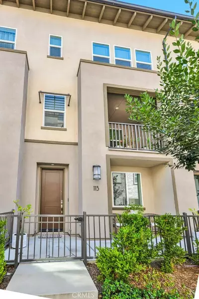 115 Hideaway Loop, Mission Viejo, CA 92692