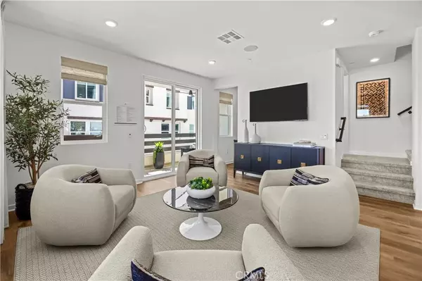 Claremont, CA 91711,1086 Foothill Boulevard