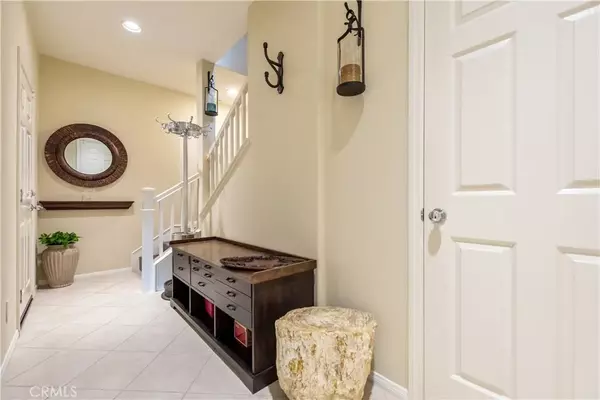 Irvine, CA 92603,23 Seasons