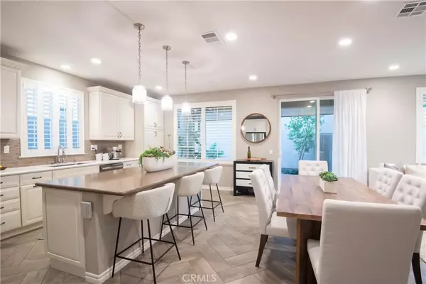 120 Mongoose, Irvine, CA 92618