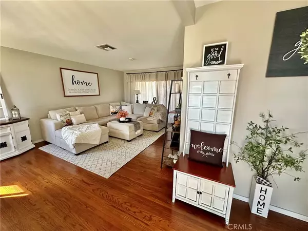 Anaheim, CA 92804,1737 W Cris