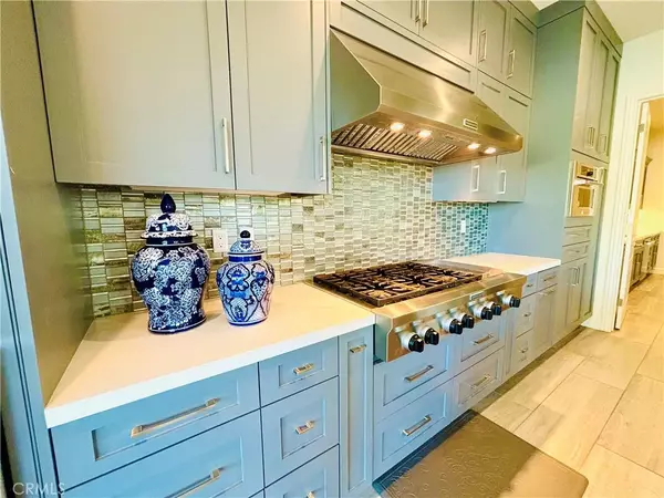 Lake Forest, CA 92630,39 Barberry