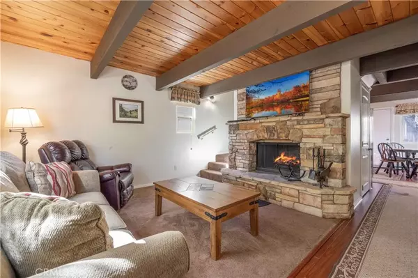 548 Moreno Lane, Sugarloaf, CA 92386