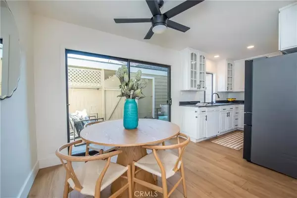 Newport Beach, CA 92663,9 Sundance