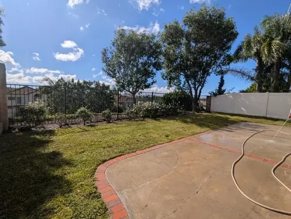 Laguna Niguel, CA 92677,24932 Eaton