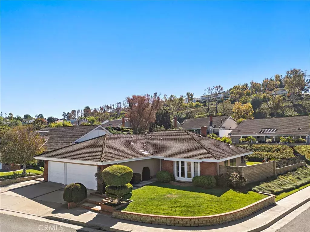 Anaheim Hills, CA 92807,450 S Mountain Glen Road