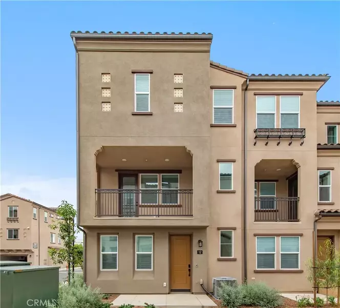 2215 W Orange Ave #12, Anaheim, CA 92804