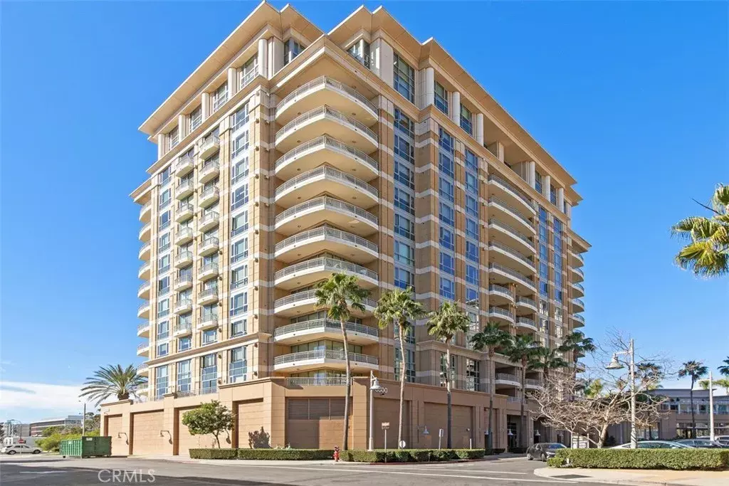 Irvine, CA 92612,8073 Scholarship