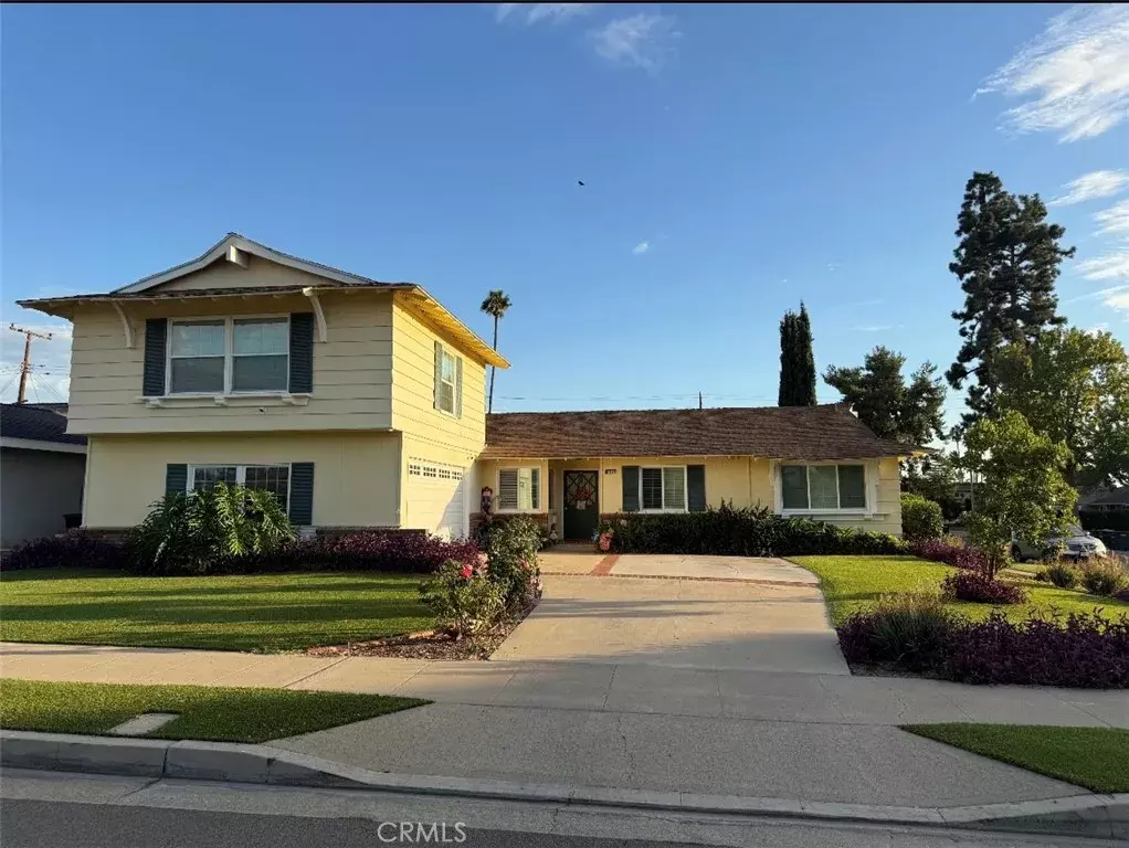 Orange, CA 92867,3124 E Jacaranda Avenue