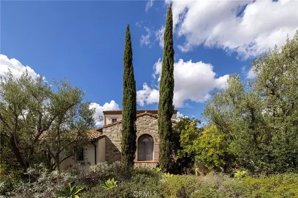 Irvine, CA 92603,47 Vernal