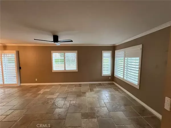 Lake Forest, CA 92630,21165 Gladiolos