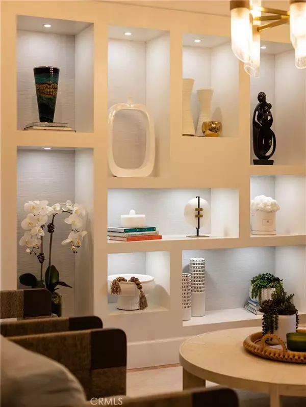 Huntington Beach, CA 92649,4746 Oceanridge