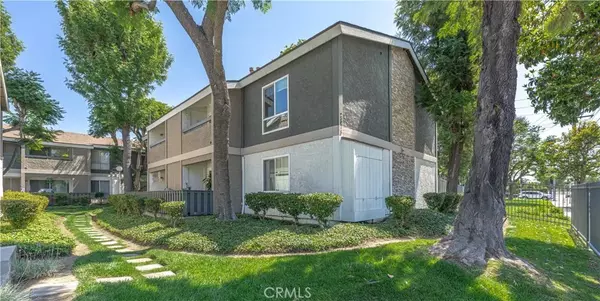 Santa Ana, CA 92704,2875 S Fairview #B