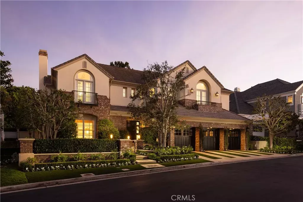 Newport Beach, CA 92660,8 Gleneagles Drive