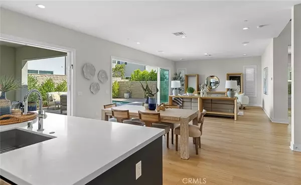 Lake Forest, CA 92630,160 Royal