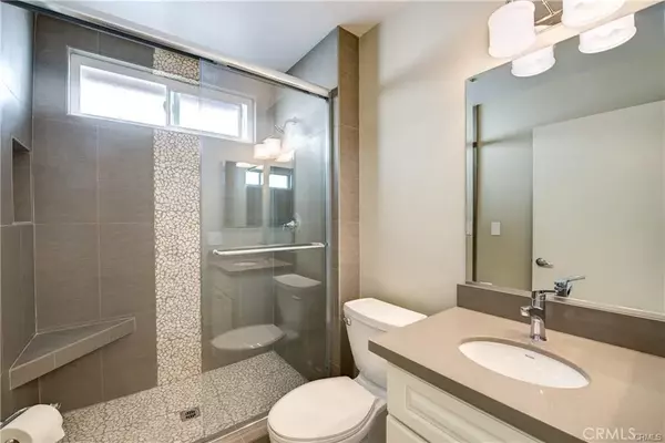 Mission Viejo, CA 92692,23821 Villena