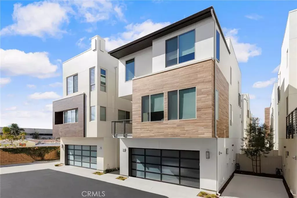 Newport Beach, CA 92663,77 Ebb Tide Circle