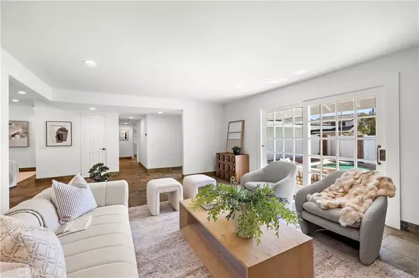 Huntington Beach, CA 92646,9021 Niguel Circle