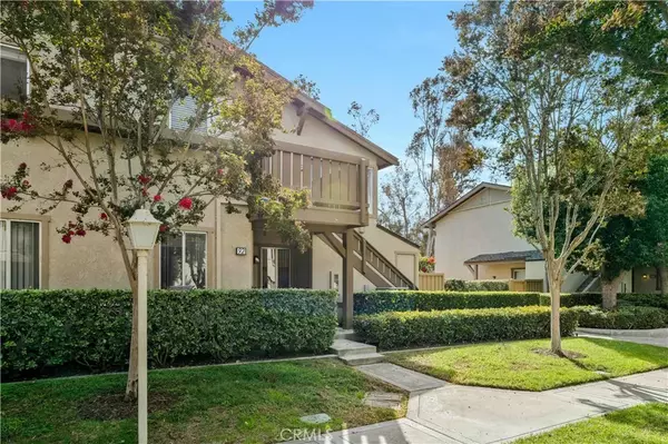 Irvine, CA 92614,92 Clearbrook