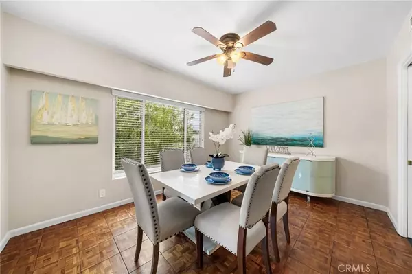 Fullerton, CA 92832,1641 S Pomona Avenue #D36