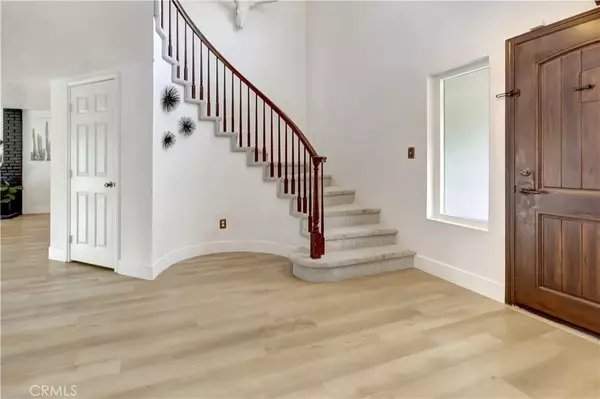 Wildomar, CA 92595,22041 Windtree