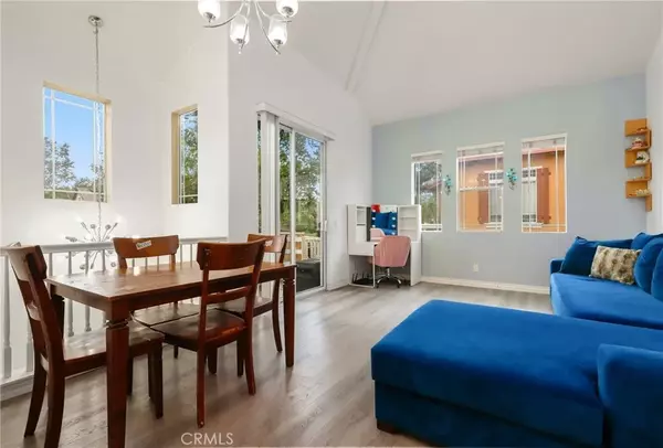 Ladera Ranch, CA 92694,33 Chadron