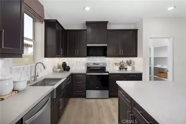 Escondido, CA 92026,2086 Woolem Place