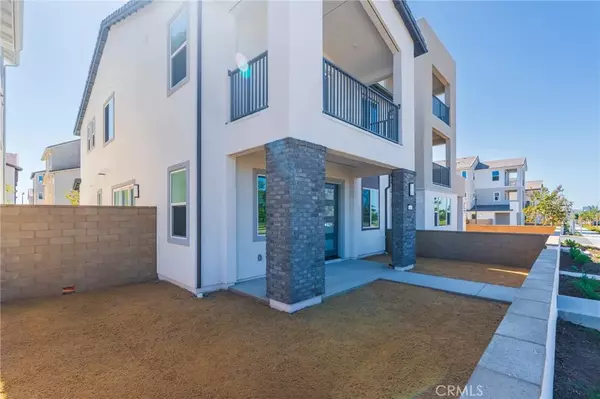 Irvine, CA 92618,504 Gadwall