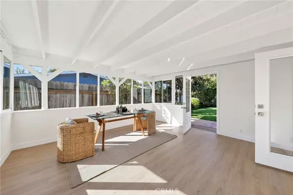 Huntington Beach, CA 92648,302 Cleveland