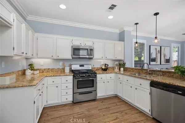 Rancho Santa Margarita, CA 92688,8 Tradition