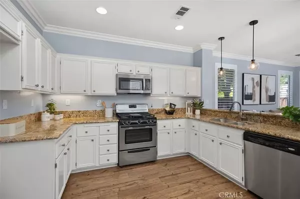 Rancho Santa Margarita, CA 92688,8 Tradition