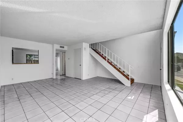 Lake Forest, CA 92630,25885 Trabuco #57