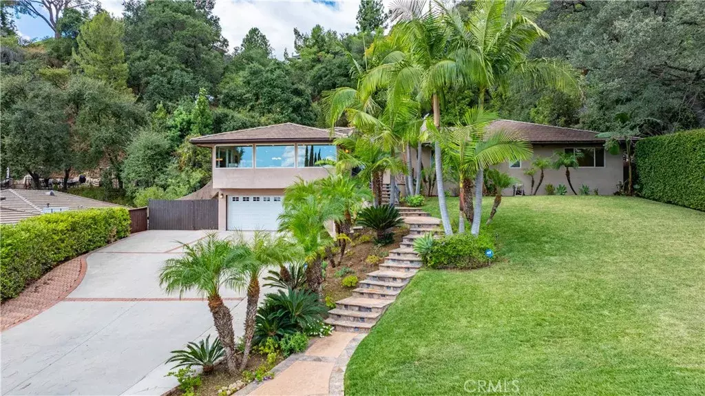 Arcadia, CA 91006,2047 Carolwood