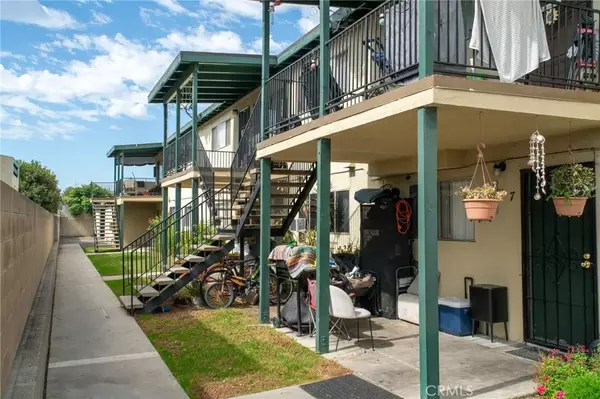 Buena Park, CA 90621,6041 Fullerton Avenue