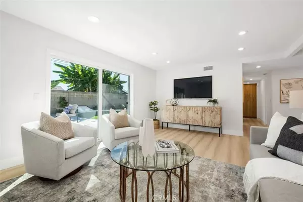 Huntington Beach, CA 92647,16652 Busby