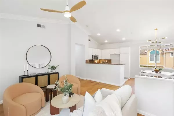 802 Marinella Aisle, Irvine, CA 92606