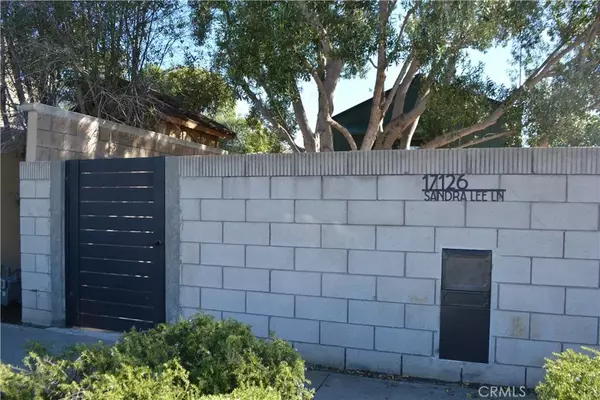 Huntington Beach, CA 92649,17126 Sandra Lee Lane