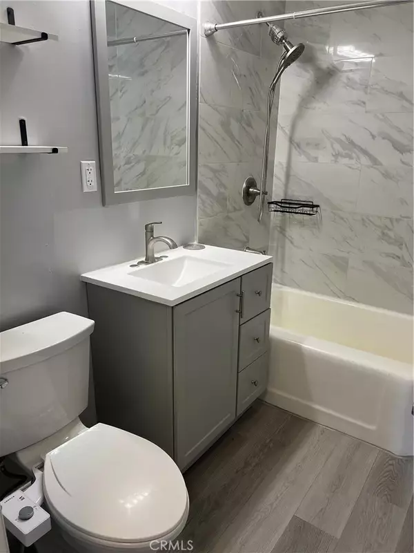 San Diego, CA 92115,4422 48TH Street