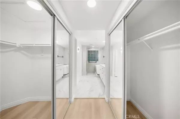 Irvine, CA 92612,2253 Martin #106 #106