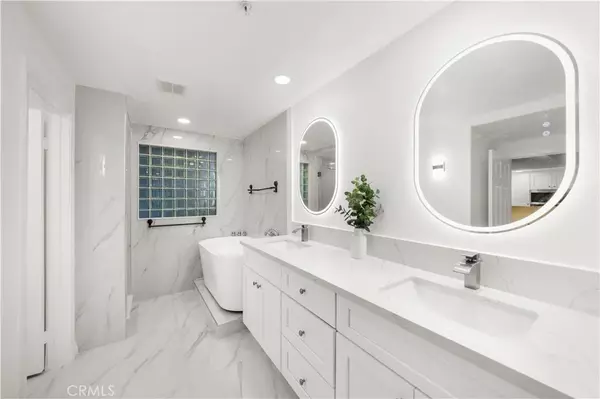 Irvine, CA 92612,2253 Martin #106 #106