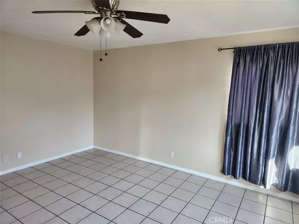 Lawndale, CA 90260,15718 Larch Avenue