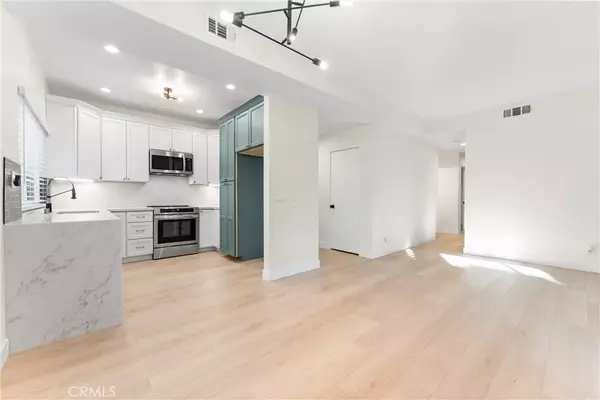 Dana Point, CA 92629,13 Silvertide Drive