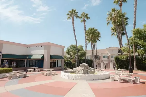 Artesia, CA 90701,17888 Alburtis Ave. #A207