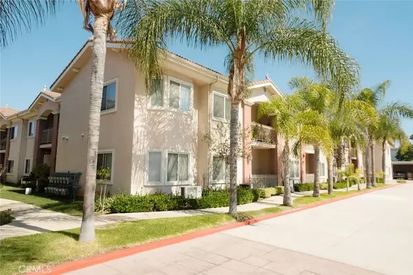 17888 Alburtis Ave. #A207, Artesia, CA 90701