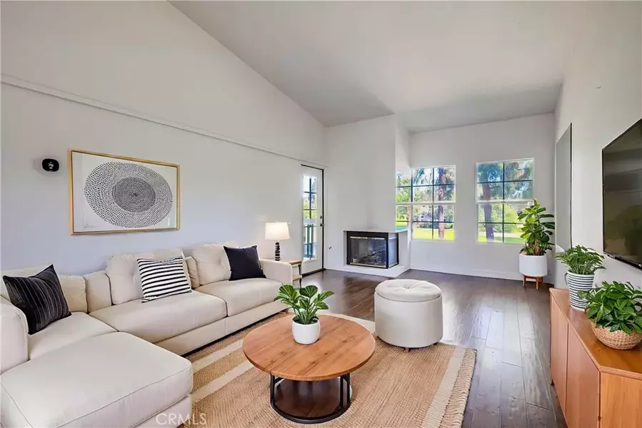 67 Via Pausa, Rancho Santa Margarita, CA 92688