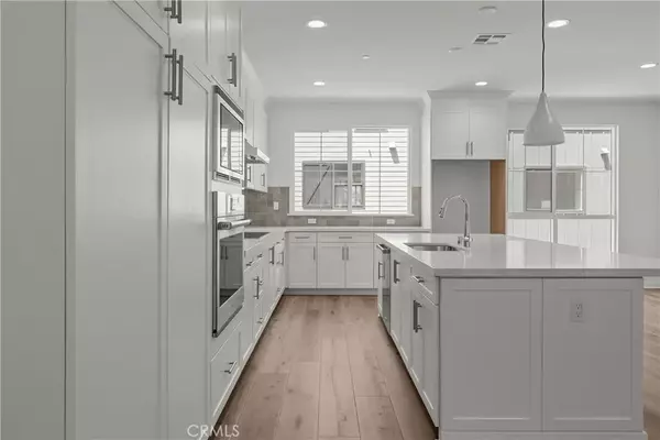 Carlsbad, CA 92008,2524 Elderberry Lane