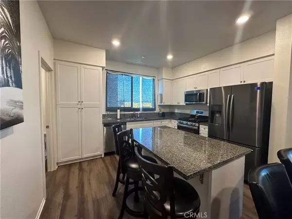Bellflower, CA 90706,17612 Garden House Lane