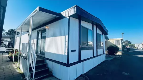 Santa Ana, CA 92703,3929 W 5th #49