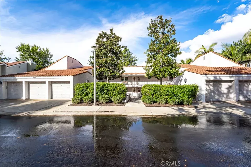Laguna Woods, CA 92637,3437 Bahia Blanca West #P