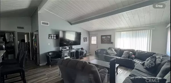 La Puente, CA 91744,1260 Greenberry